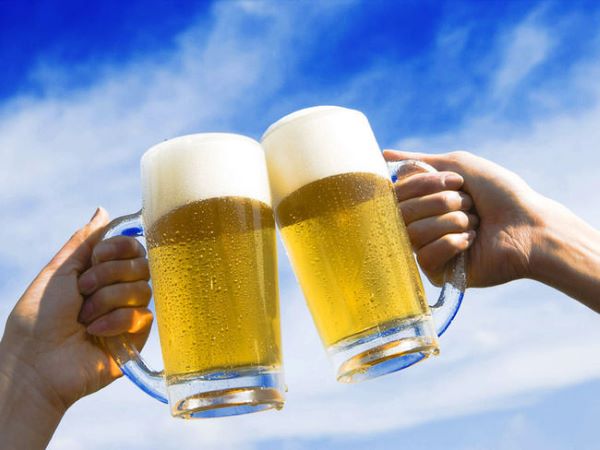 海上にて、漁師「お、ボトルが流れてきたぞ！酒っぽいし皆で飲んでみるかｗｗｗｗｗｗ」→ヤバすぎる事態に