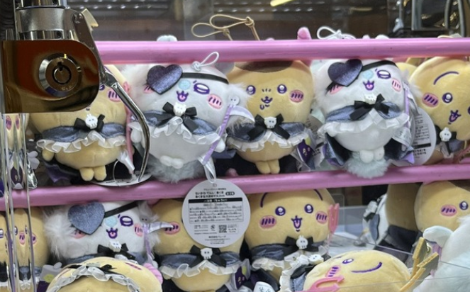 ゲーセンに来たJK「ねぇ店員さん、私あのぬいぐるみが欲しいんだけど～」 → その後、店員がヤバすぎることをしてネット民ブチギレ