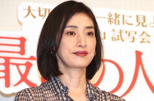 【神対応】ある寿司屋の4代目の女性職人が女優・天海祐希さんの大ファン　→　客として居合わせた佐藤二朗さんが取った行動が素敵すぎてネット大絶賛！　これは一生の思い出…