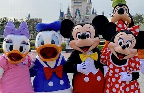 【画像】ディズニーシーの新エリア、スピーカーの隠し方がプロすぎて、もはや狂気と話題騒然ｗｗｗｗｗ　「世界観を壊さないためにここまでするか」