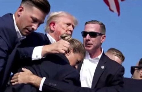トランプ氏銃撃事件、容疑者は20歳の共和党員だと判明！民主党系団体へ15ドルの寄付の記録も見つかる