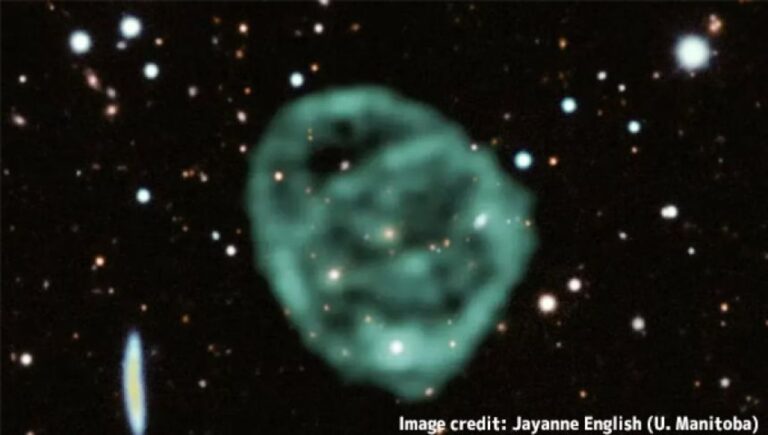 天の川銀河の中心近くに奇妙なリング状の電波サークルが発見され、天文学者が謎解き