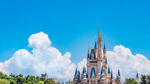 ディズニーランド来園者の高齢化が深刻！！ 年パス廃止と値上げがモロに