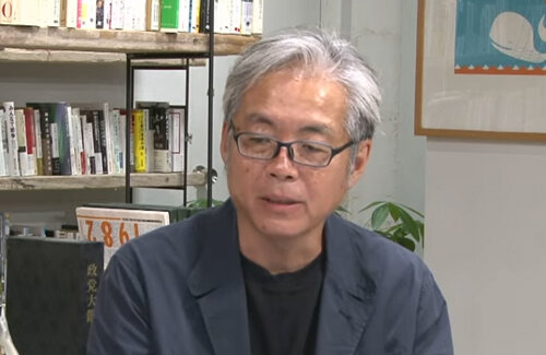 「劣等民族」発言の青木理氏、『サンモニ』など地上波出演を当面自粛！「口先で謝罪するとどこぞの政治家みたいに思われる」