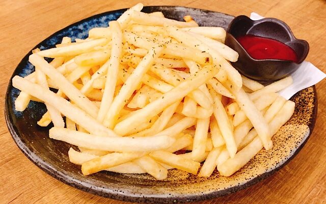 【悲報】「すみませんポテトフライください」→滑舌が悪すぎてコレが届くｗｗｗｗ