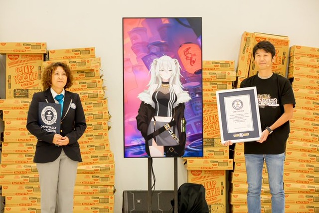 ホロライブ・獅白ぼたんがギネス世界記録達成！！ 食品アートの個数記録を3倍更新