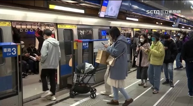 台湾人「そこの日本の人！地下鉄でタピオカ飲んじゃダメだよ！！」 ⇒ その理由がまさかの