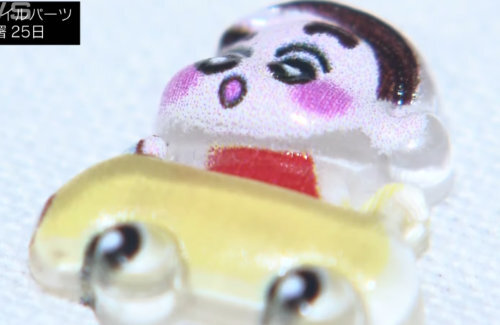 高級ブランドのロゴやクレヨンしんちゃんなどを形どったネイルパーツを仕入れ高額転売していた26歳女が逮捕「好きなものを売って稼げたら楽しいと思った」