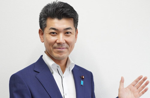 【傷心】代表から役職なしに落ちてしまった立民・泉健太さん、「眠れない」と夜空の画像を投稿