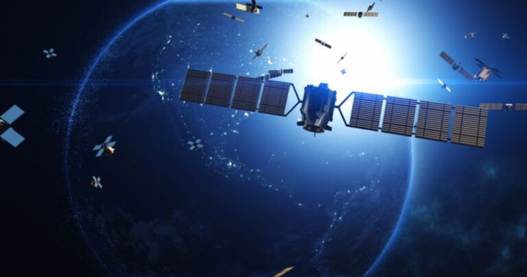 スターリンク衛星を使ってステルス機を探知する方法を開発したと中国の研究者