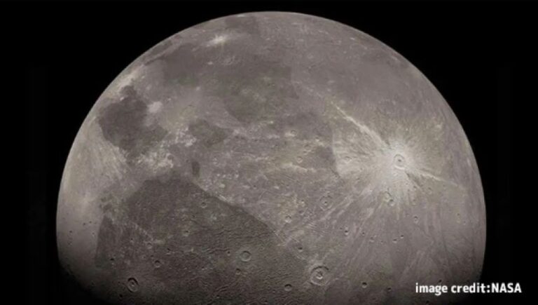 40億年前の大規模な小惑星衝突で木星衛星「ガメニテ」の自転軸が大きく変化した