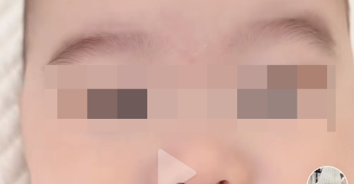 ママ「赤ちゃんを二重にしてあげたい・・・どうしたらいいの」→ゾッとするような方法にチャレンジしてしまう