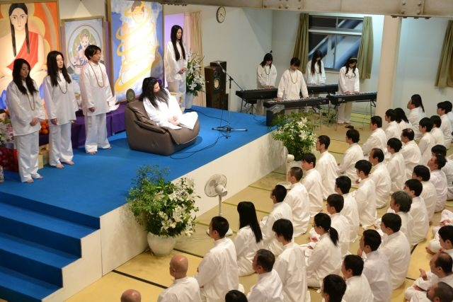 【衝撃】地下鉄サリン事件を起こしたときの麻原彰晃の年齢がわずか40歳だった件・・・