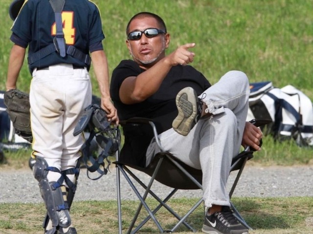 子供にスポーツ教えてる大人って怖くてよく怒る印象があるが今はどうなの？