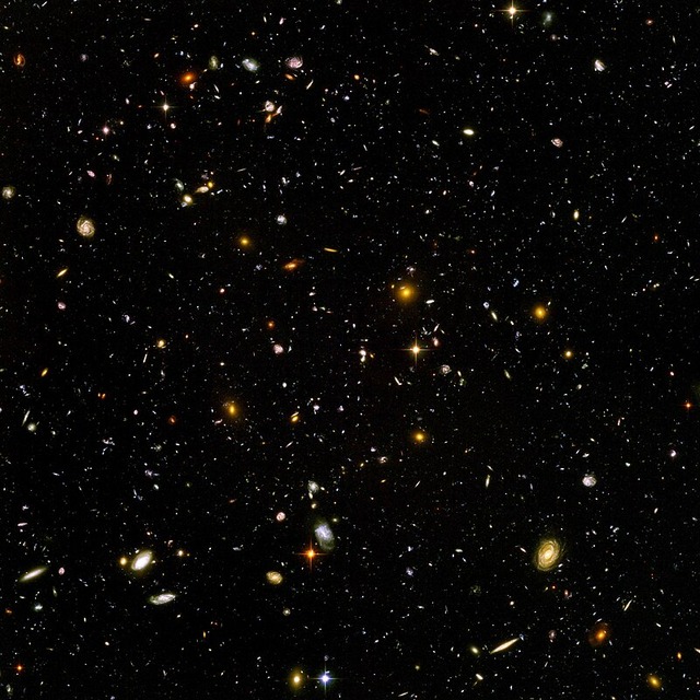 宇宙の存在考えたら神がいるとしか思えないんだが同じやついる？