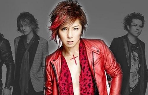 【画像】人気ヴィジュアル系バンド・SOPHIAの松岡充さん、53歳になった現在がガチで信じられない姿すぎてネット騒然！　「若すぎ」「もはやギャルに見える」