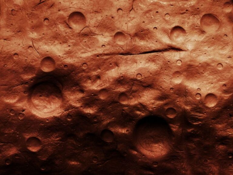 見つかっちゃうかも！火星の氷内部の水たまりに微小生命が存在する可能性をNASAが示唆