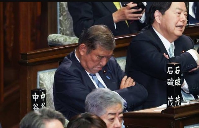 ラーメン好きX民さん「ラーメン屋の名店が潰れそうな時に石破茂は居眠りしてる！目障りだ！」→ 店主から冷静なツッコミｗｗｗｗｗｗ