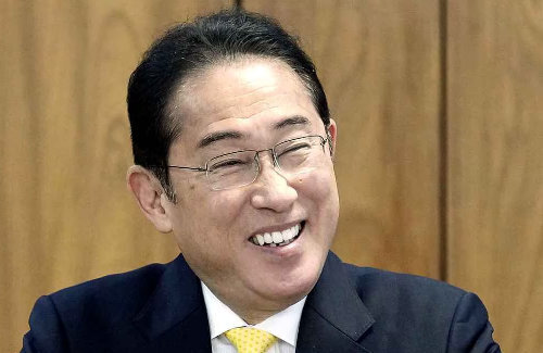 岸田さん、石破首相にハッパ「国民の厳しい目がわれわれに注がれている」「信頼回復は甘いものではない」