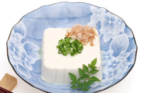 来日したベジタリアンのデンマーク人「冷奴を注文したら鰹節がついてきた」「少し先を行っている私達にとって10年前にタイムスリップした気分」