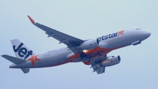子連れ親子がLCCで飛行機に乗るときに使えるライフハックを紹介するも内容がクソすぎて炎上