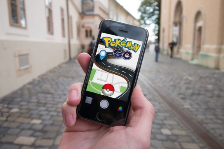ポケモンGOのプレイヤーたちは、知らぬ間にAIモデルを訓練し、現実世界をナビゲートしていた