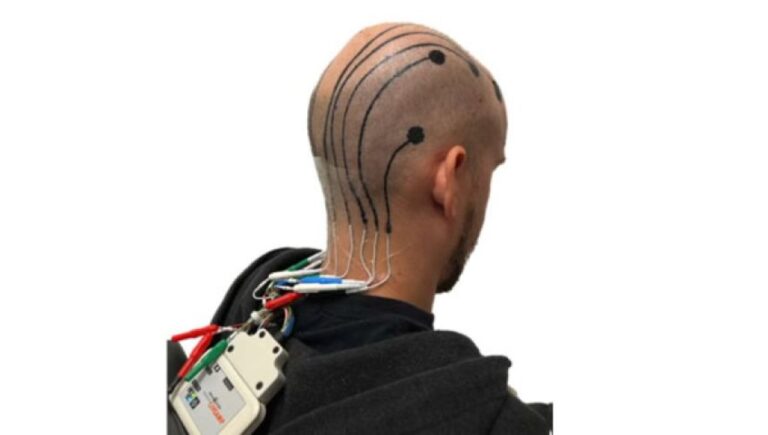 脳波測定が簡単に！頭にプリントする『e-タトゥー』を開発。洗えば落ちるので安心