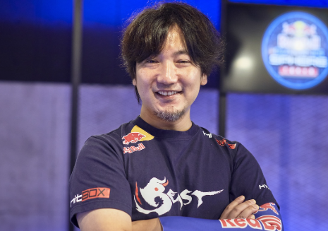 【王】大物プロゲーマー・ウメハラさん、散歩中にリスナーから「スト6教えて！」と言われる→衝撃の神対応をしてしまうｗｗｗｗｗｗｗ