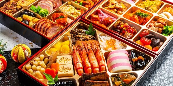 にじさんじの人気Vtuberとコラボした1万3千円のおせちの実物がこちら・・・