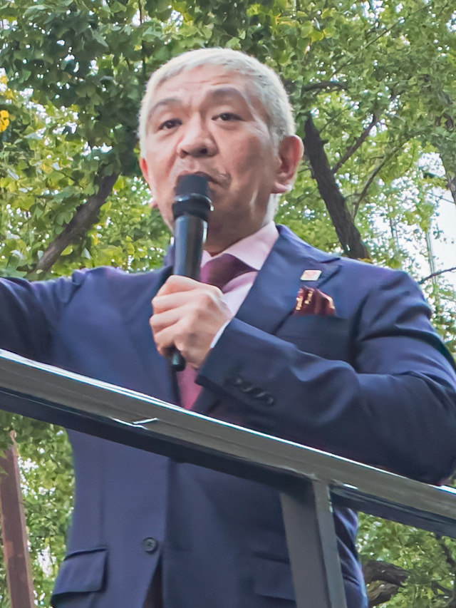 実際、松ちゃんが最初から会見を開いて誠実に対応していれば、大したダメージにならんかったよな