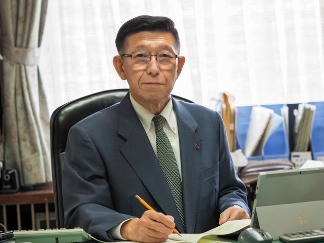 【かっけぇ】秋田県知事がクマ対応のクレーマーに対して「お前にクマ送る」
