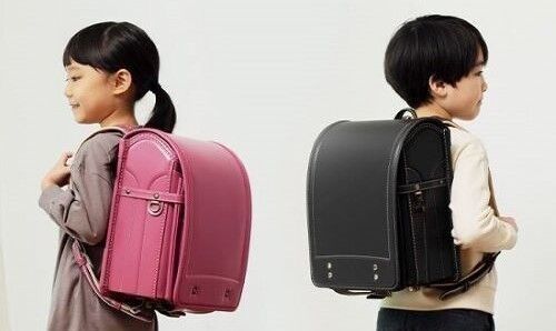最近の小学生、ランドセルの中身がとんでもないことになっていたｗｗｗｗｗ