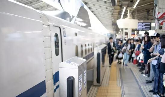 【悲報】帰省は憂うつという『帰省ブルー』の風潮が広がり始める…実家・義実家に帰るのは憂鬱ですか？