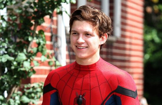 『スパイダーマン』で有名な俳優、トム・ホランドが婚約へ！お相手は・・・