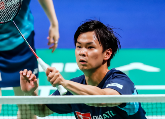 【悲報】バドミントン・渡辺勇大が日本代表辞退「日本代表でも自費遠征」パリ五輪メダリストでも厳しいんか・・・