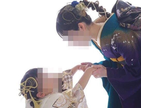 嫉妬女さん、若い母子の幸せそうな投稿に異常な反応を示してしまう・・・