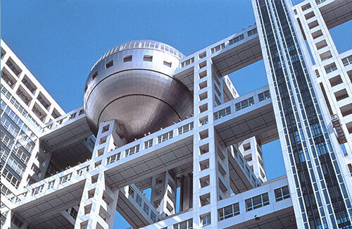 フジ・メディアHD、CM差し止めで純利益74%減！ → 不動産事業が強すぎて赤字回避！株価右肩上がりｗｗｗｗ