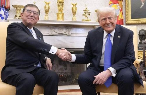 【日米首脳会談】トランプ大統領「貿易赤字が解消しない場合、日本に関税課すよ。あと日本製鉄のUSスチール買収計画は所有ではなく投資ならOK」