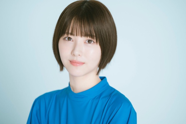 女優・浜辺美波さん、何かが起きた模様
