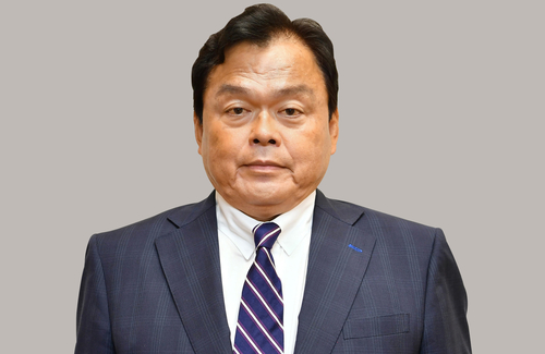 公明党副代表「のぞみで注文した炭酸水、ナ、ナ、ナント、300ミリリットルのミニサイズで160円！二度と買うことはないでしょう」→ 炎上して謝罪