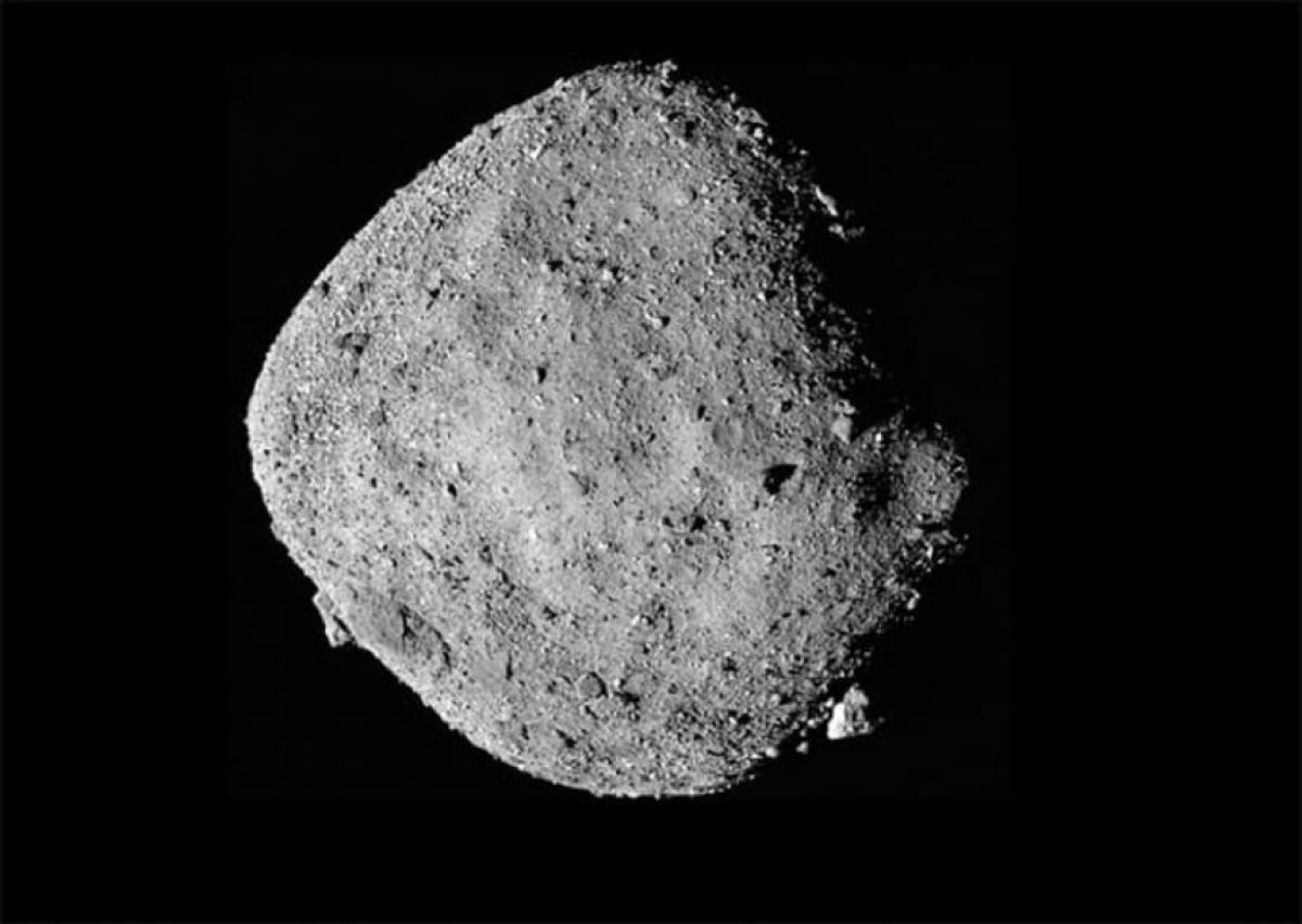 小惑星ベンヌのサンプルから生命の原材料を発見！生命の起源は宇宙にあるのか？
