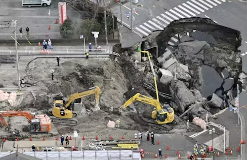 中国人「埼玉県八潮市の道路陥没事故で落ちたトラックの運転手を1週間も救助できないのはひどい」 → ビートきよしさん、キレのあるツッコミをするｗｗｗｗｗ