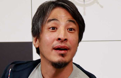 ひろゆき、「ナプキン無料配布は盗まれる」という意見に「足りない人が取るくらい許しなよ」