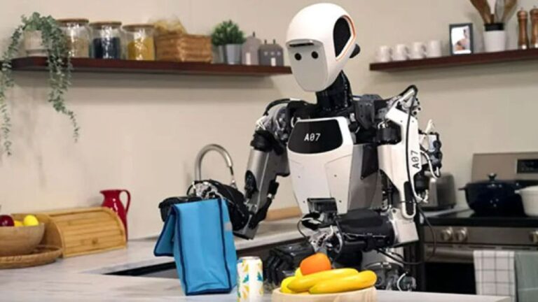 手先が器用で折り紙も折れる、人間の要求に柔軟に対応できるGoogleの最新AIロボット事情