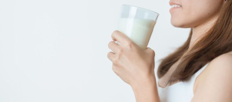 東アジア人の一部が牛乳を消化できるのはネアンデルタール人由来の遺伝子の可能性