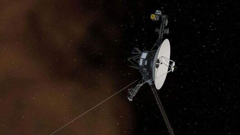 ライフはもうゼロに近いボイジャー1号と2号、NASAによる延命措置が施される