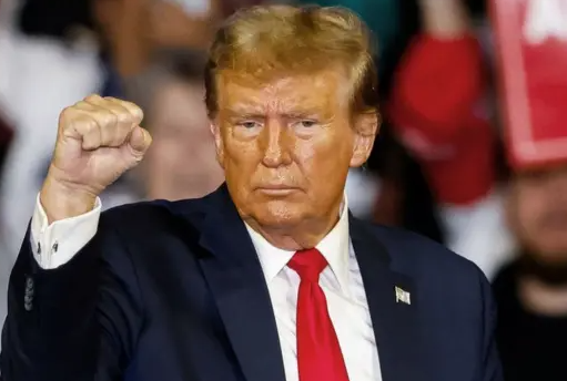 【悲報】トランプ政権、留学生向け奨学金を停止！日本人にも直撃、1万人の学生が休学や退学を迫られる可能性