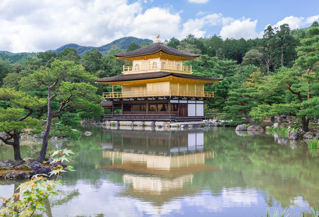 京都人「暇やなぁ…ほなふらっと金閣寺や清水寺や伏見稲荷でも行こかぁ」←これ、羨ましいよな