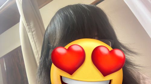 出稼ぎ直前の風俗嬢「前髪が伸びまくって暗い印象を与えてるから切るわ。美容室行こ」→とんでもない事になってしまうｗｗｗｗｗ