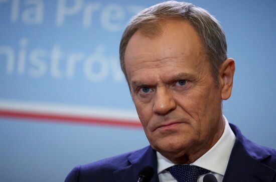 ポーランド首相「独自の核兵器を取得する。どれだけ時間がかかってもだ」「全ての成人男性に軍事訓練を受けさせる」